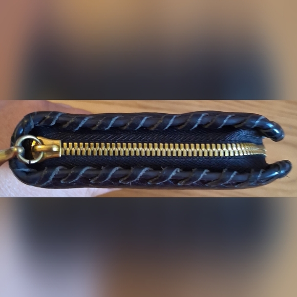 EUC HOBO International Wynn Black Smooth Leather Casual Everyday Wallet Clutch - Picture 6 of 11